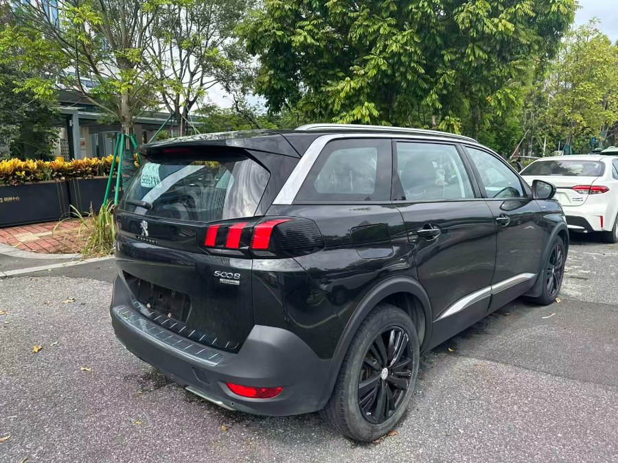 Peugeot 5008 année 2017 - Guangzhou