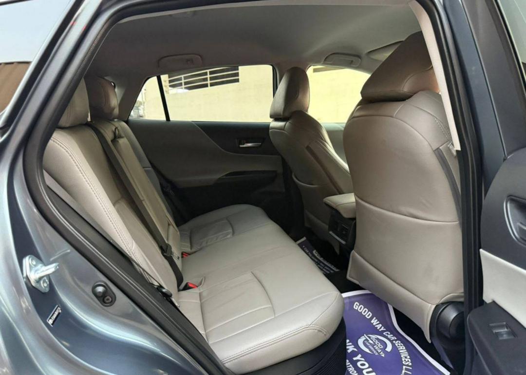 TOYOTA VENZA HYBRID