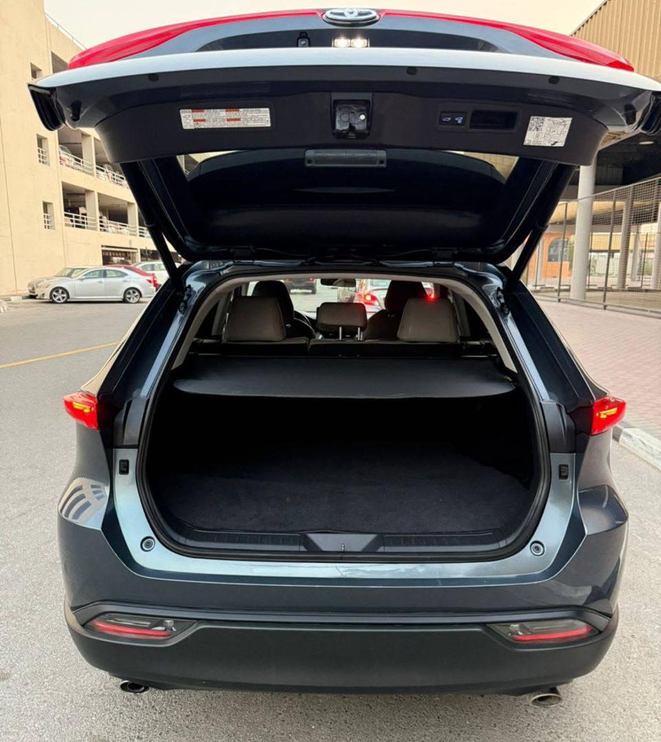 TOYOTA VENZA HYBRID