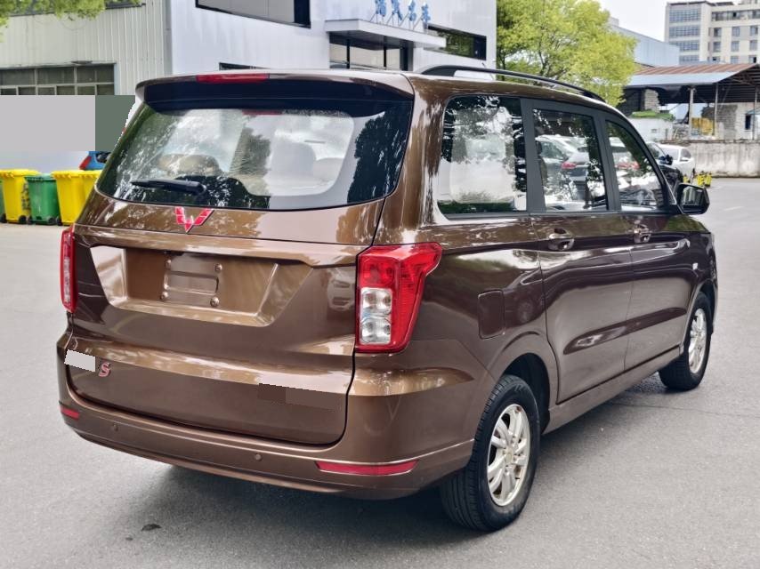 Wuling 2018 - Dakar