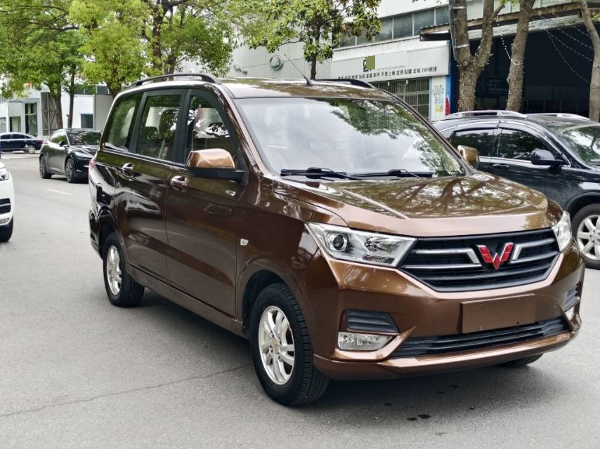 Wuling 2018 - Dakar