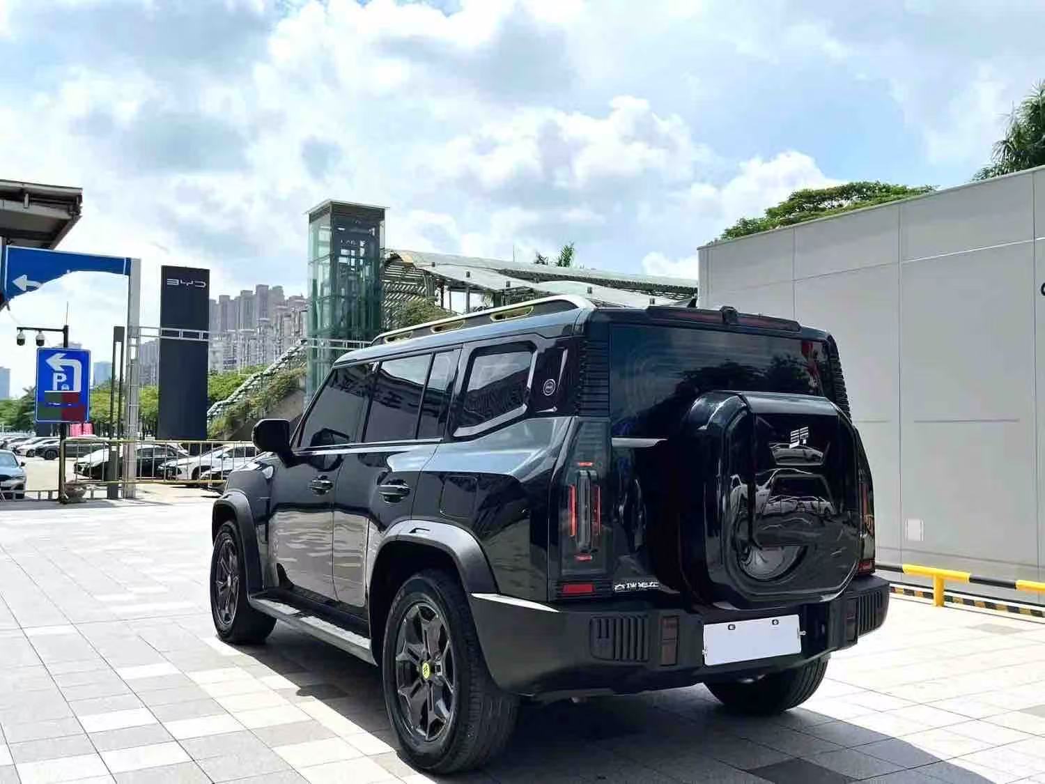 1. NomJetour Shanhai T2 C-DM 2024 1.5T