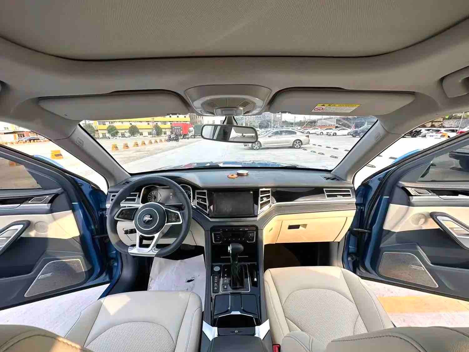 Zotye Damai X7 1.8T Elitee 2017 - Dakar